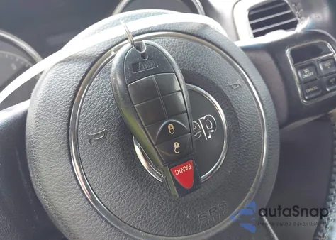 2012 Jeep Grand Cherokee Laredo из США, поврежденный, VIN 1C4RJEAG9CC320840